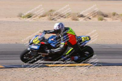 media/Dec-10-2023-SoCal Trackdays (Sun) [[0ce70f5433]]/Turn 9 Inside Set 2 (1115am)/